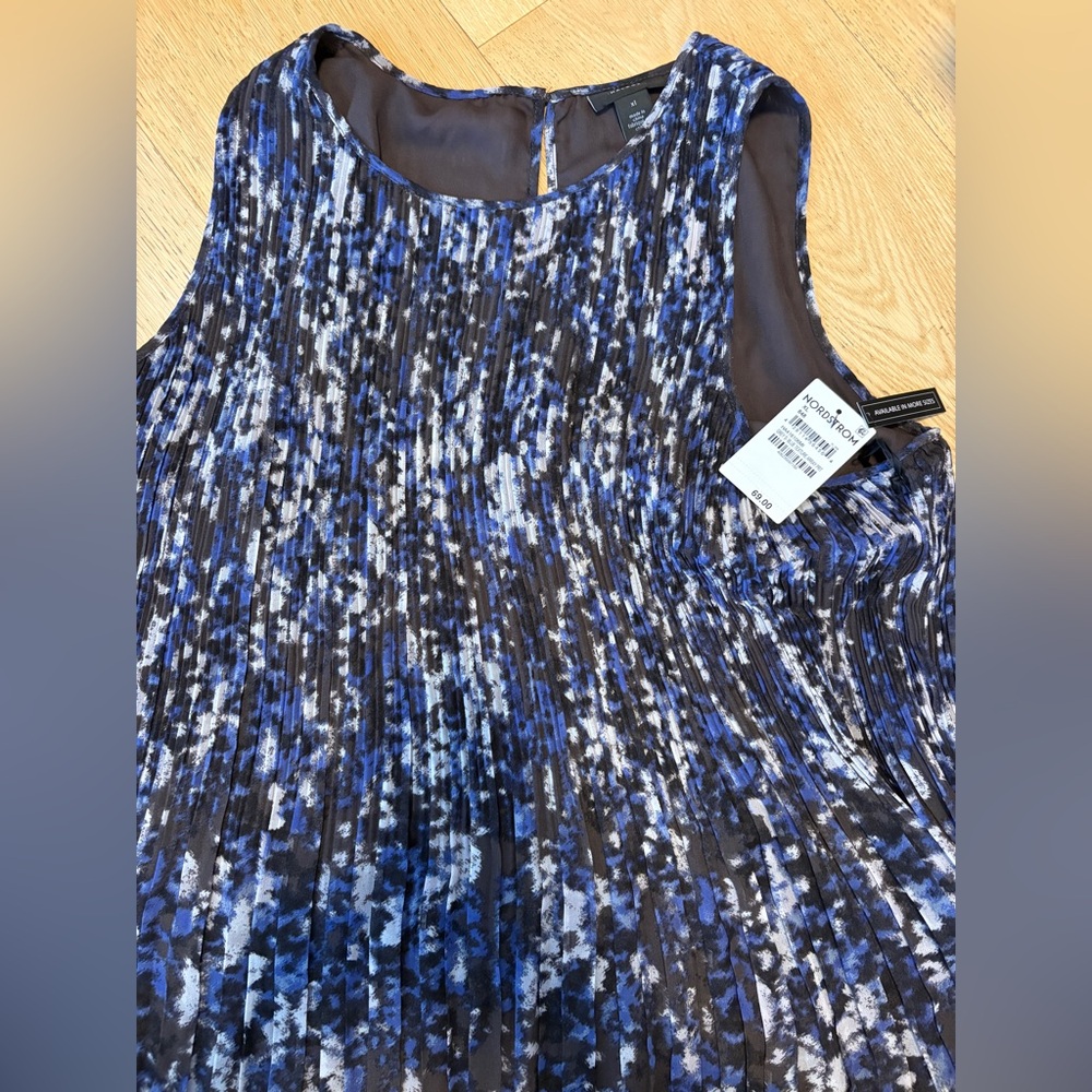 NWT Nordstrom Sleeveless Lined blouse